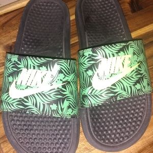 Youth Nike sandals size 7